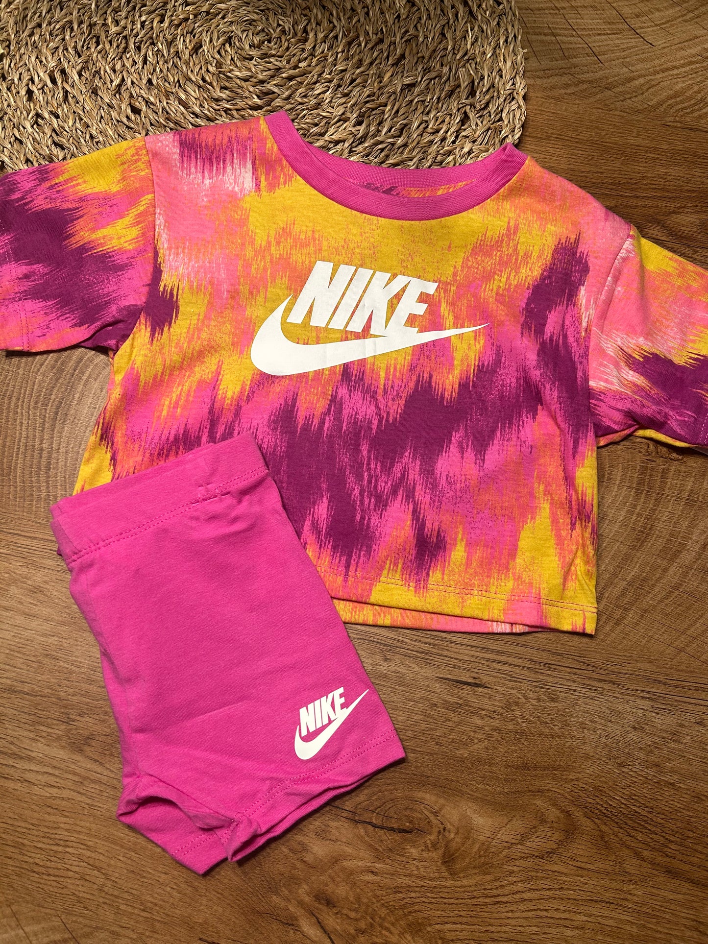 Ensemble Nike rose