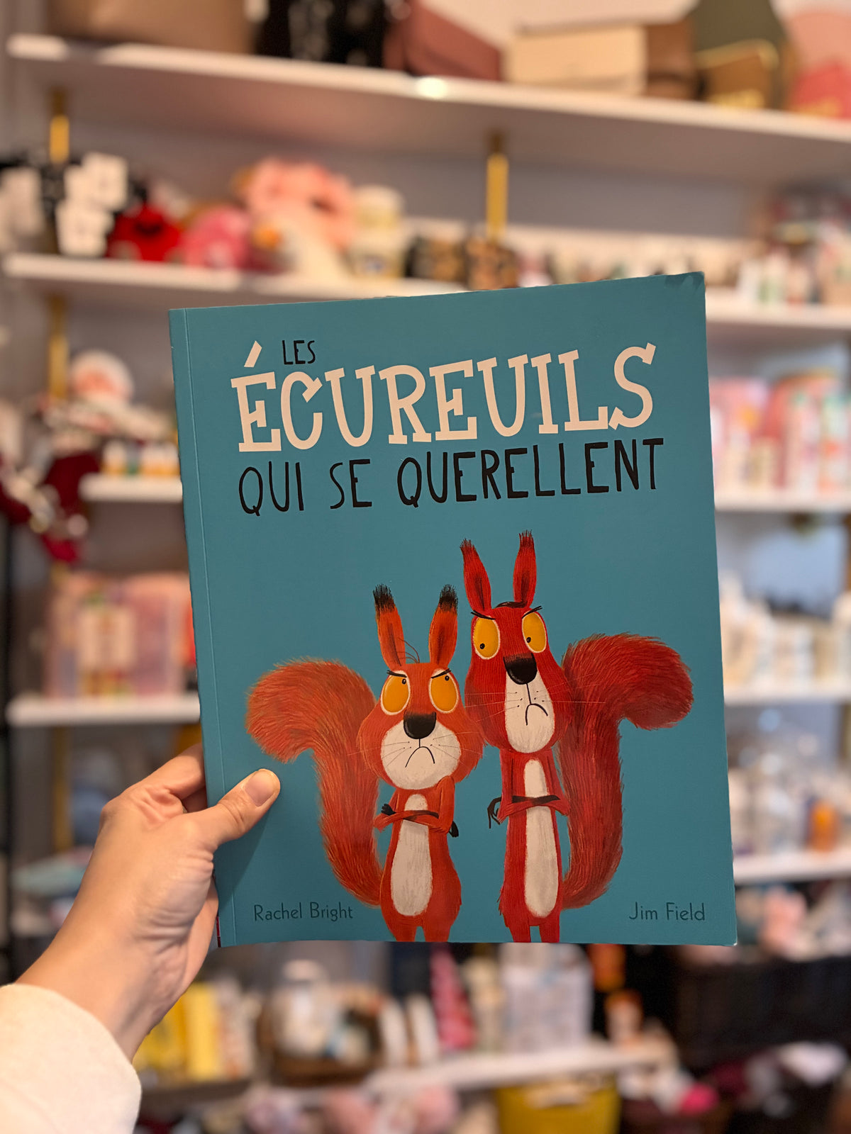 Livre| Les écureuils qui se quetellent